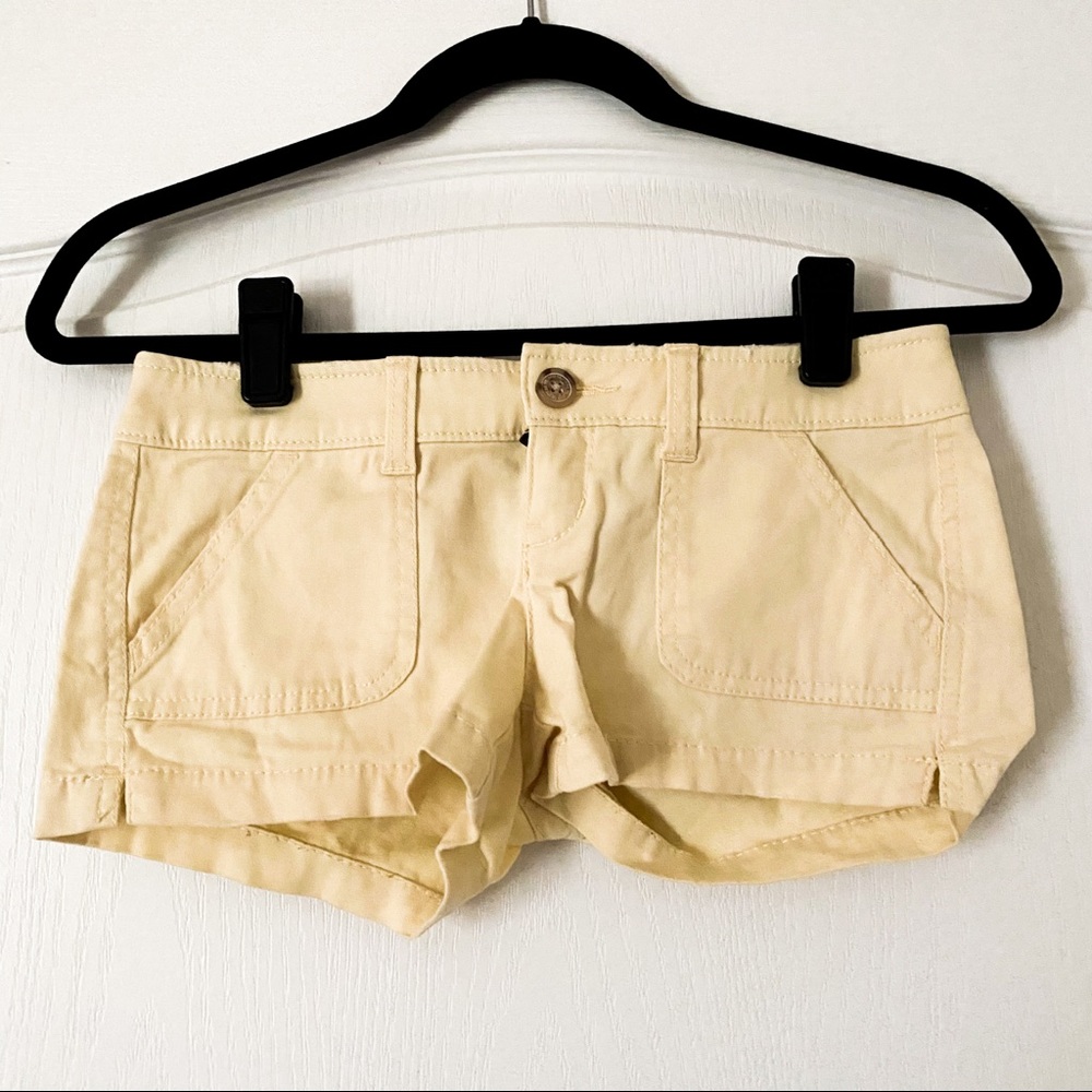 Hollister Co. Pale Yellow Cotton Shorts Size 0
